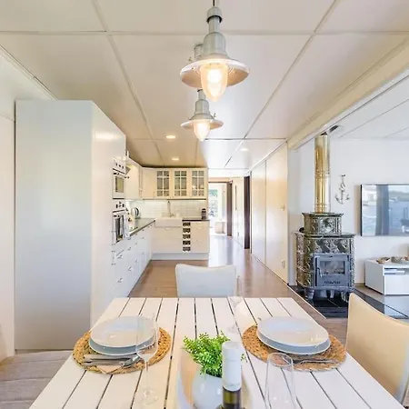 Ocarujuci Houseboat Na Dunaji Будинок відпочинку