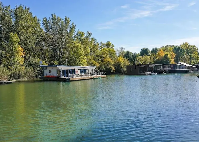 Ocarujuci Houseboat Na Dunaji Prázdninový dům Bratislava