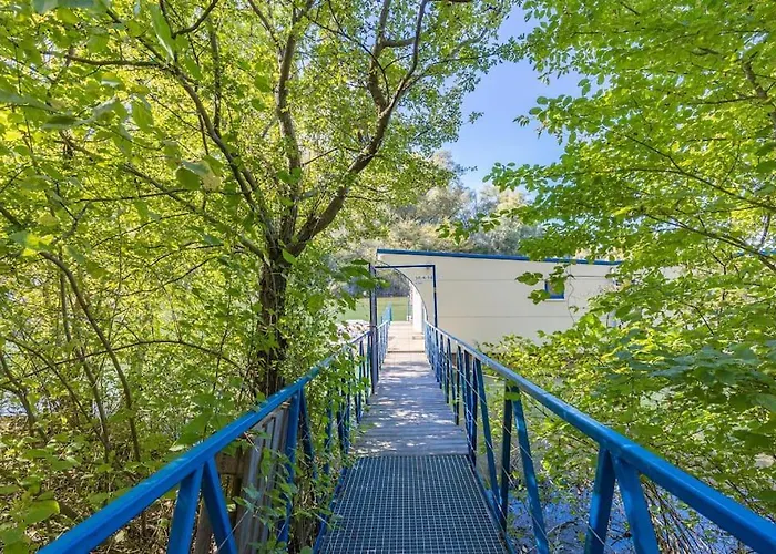 Ocarujuci Houseboat Na Dunaji Tatil Evi *