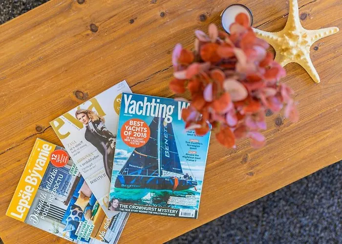 Ocarujuci Houseboat Na Dunaji * Μπρατισλάβα